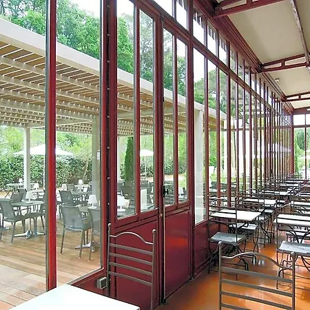Estelou Hotel 3*