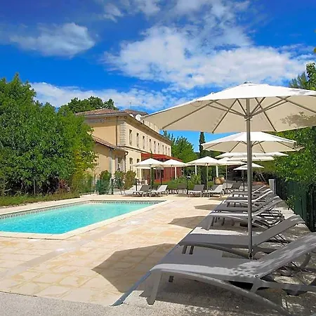 Estelou Hotel