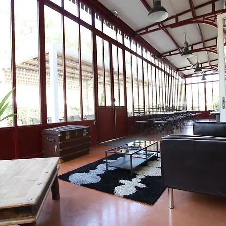 Estelou Hotel 3*