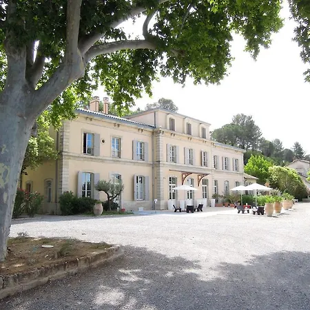 Estelou 3* Sommières